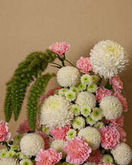 Hajj Flowers & Chocolate
