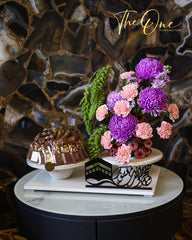 Hajj Flowers & Chocolate