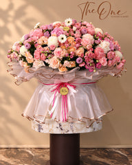 Grand Pink Flower Bouquet