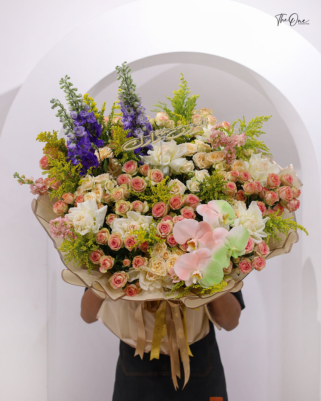 Hand bouquet